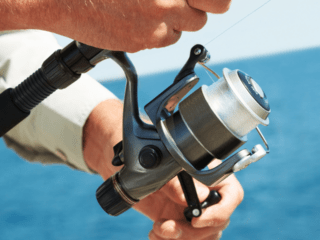 How to fix a fishing reel