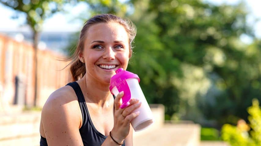 Drinking protein shakes, aside from eating vegetables, helps you achieve your ideal weight together with swimming